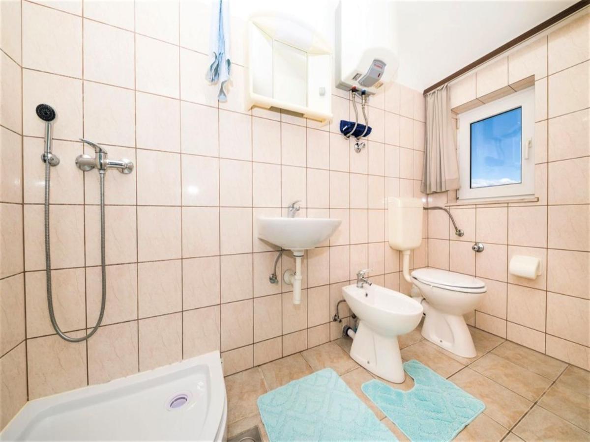 Apartment Sensa โตรกีร์ ภายนอก รูปภาพ